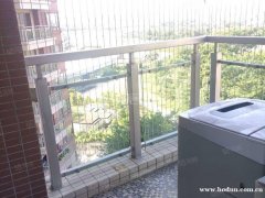 巴厘天地小区 家私电器基本齐全 业主好说话 可配齐东西